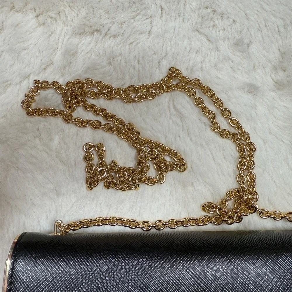 SALVATORE FERRAGAMO MINI CLUTH IN SAFFIANO LEATHER with chain